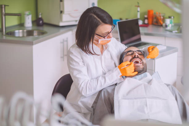 Best Walk-In Emergency Dental Services in Pinehurst, TX
